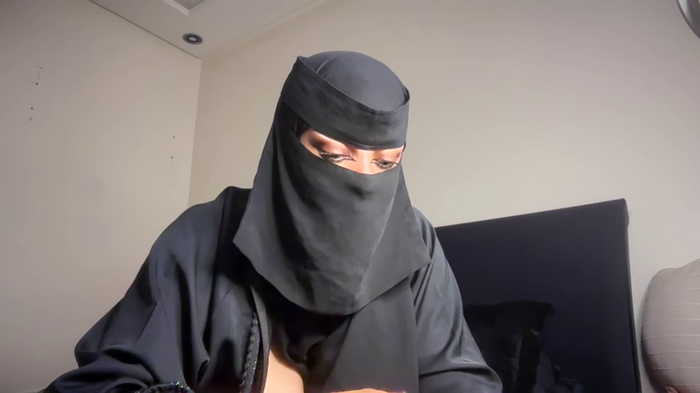 jyjyelamira
