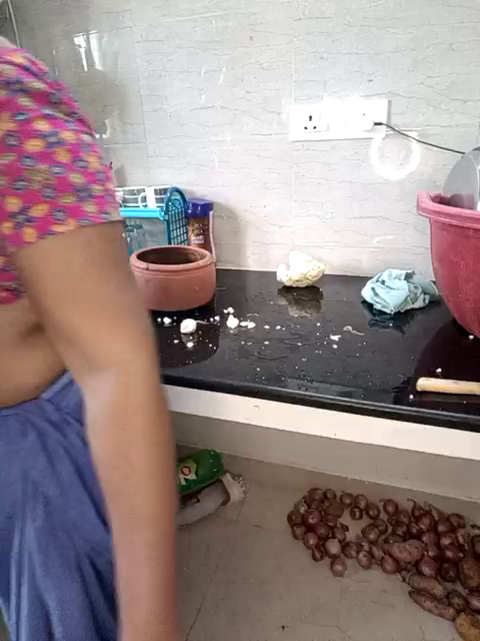Tamil-hotwife