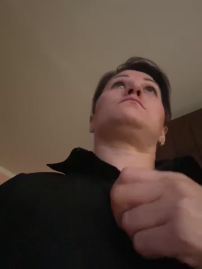 ZhenjaPoledance