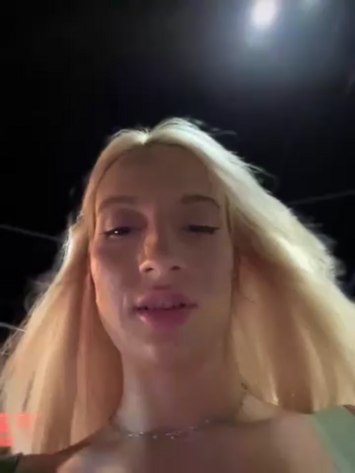 Ella_Charm