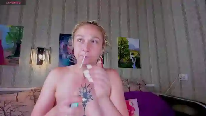 2025/08/06/stripchat-gerald_and_kristy-10-10-40