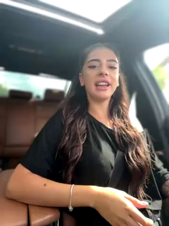 LaraVegas_