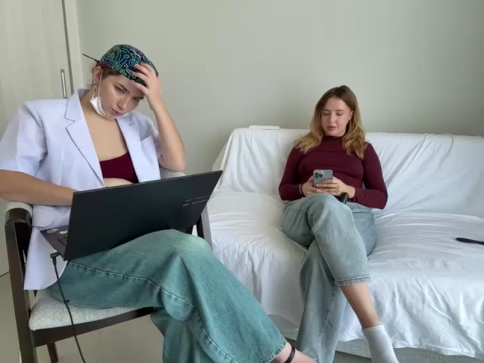 Nura_n_Sarah