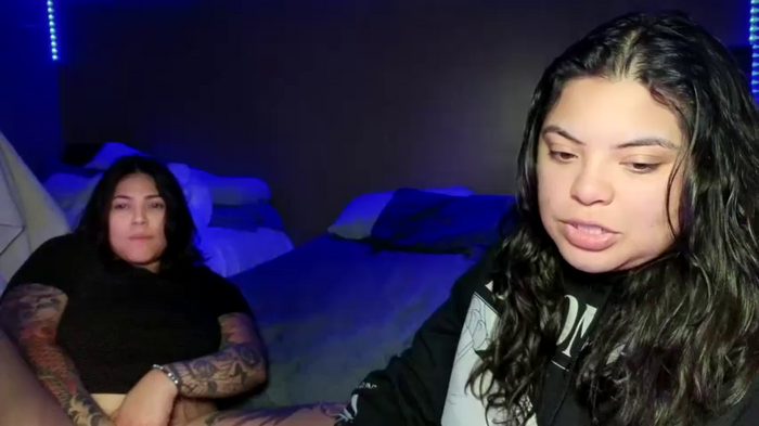 miacanela_xo