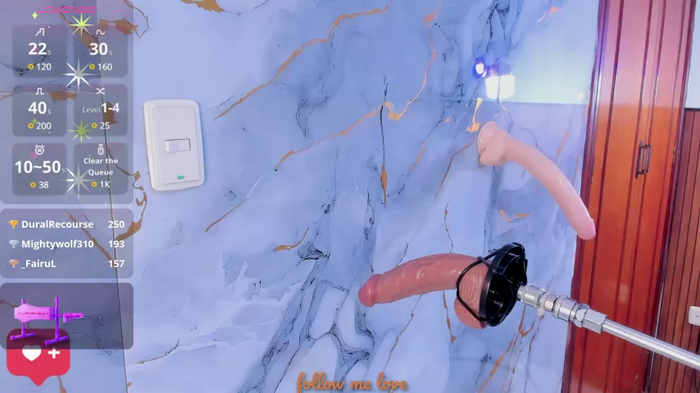 zyle_boobs