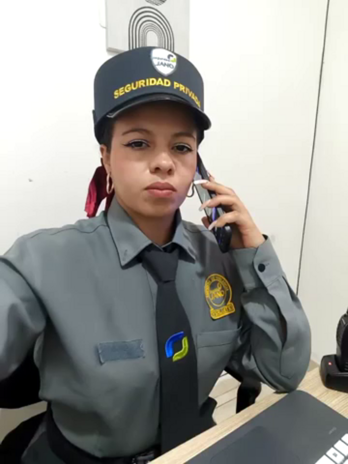 Ariana-07
