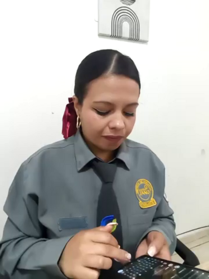 Ariana-07