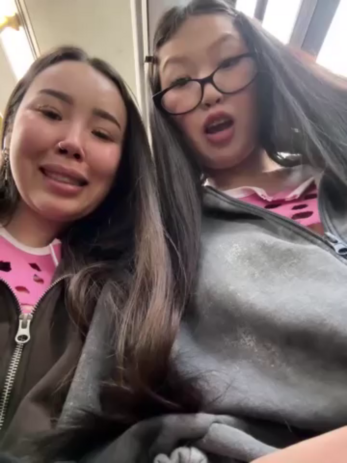 Asian_Asami