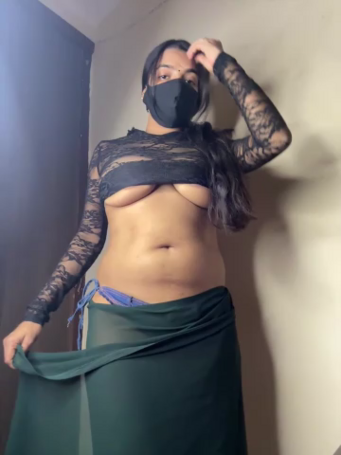 Cute-Sakhi