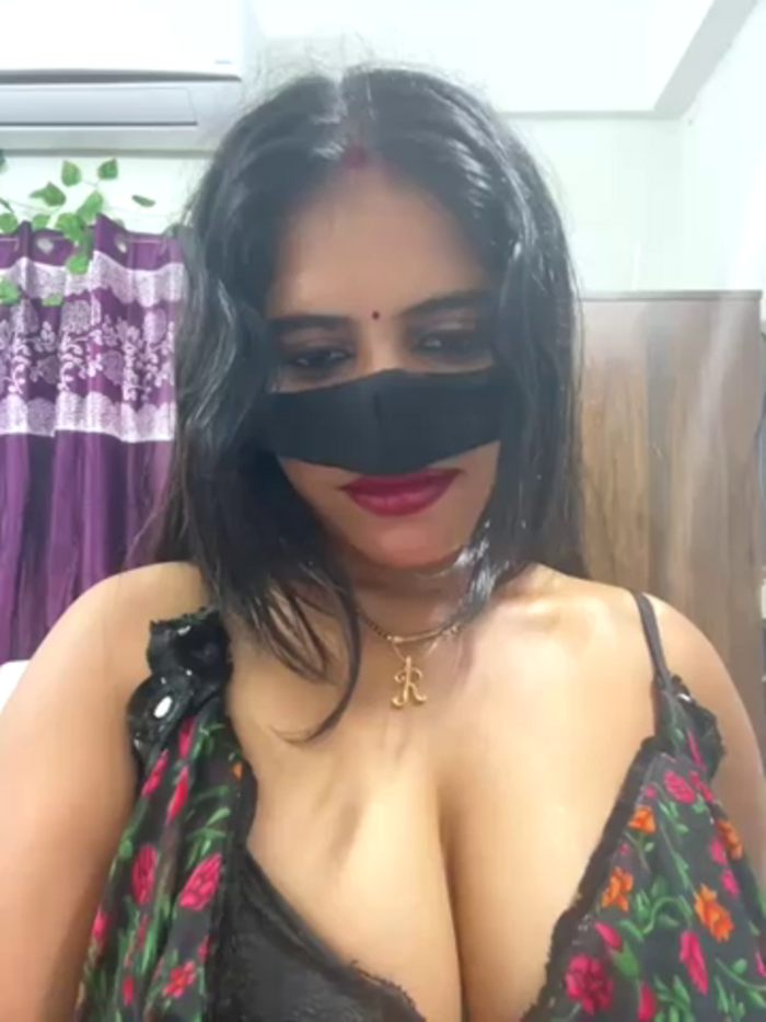 V-hot-sweet