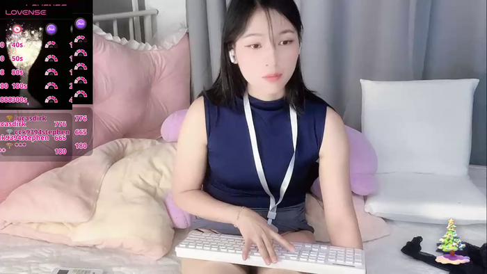-Jolene-688-
