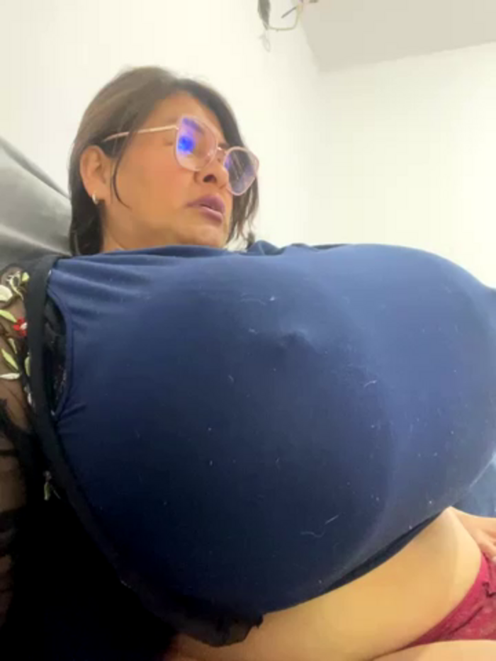 AlexxiaaMat