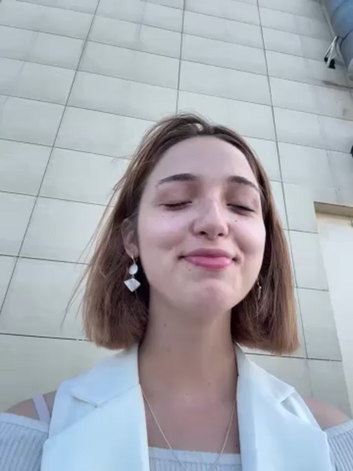 DollyTall