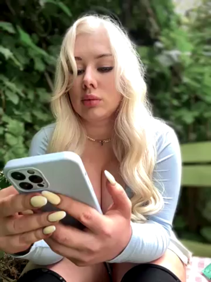 LaraHollywood