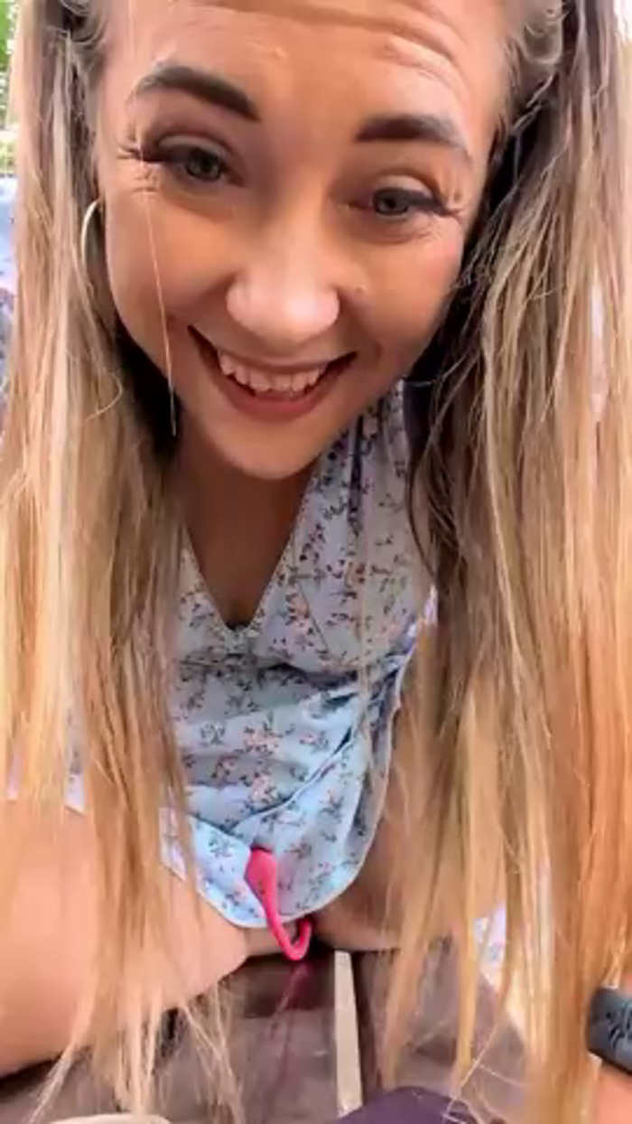 Risky_girl23