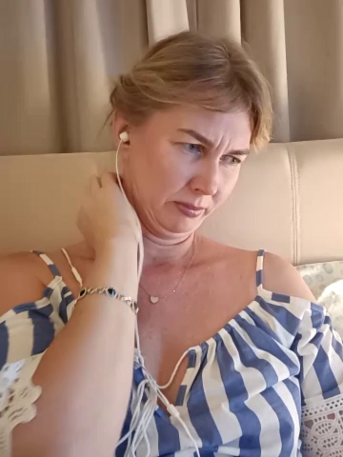 stellahere8