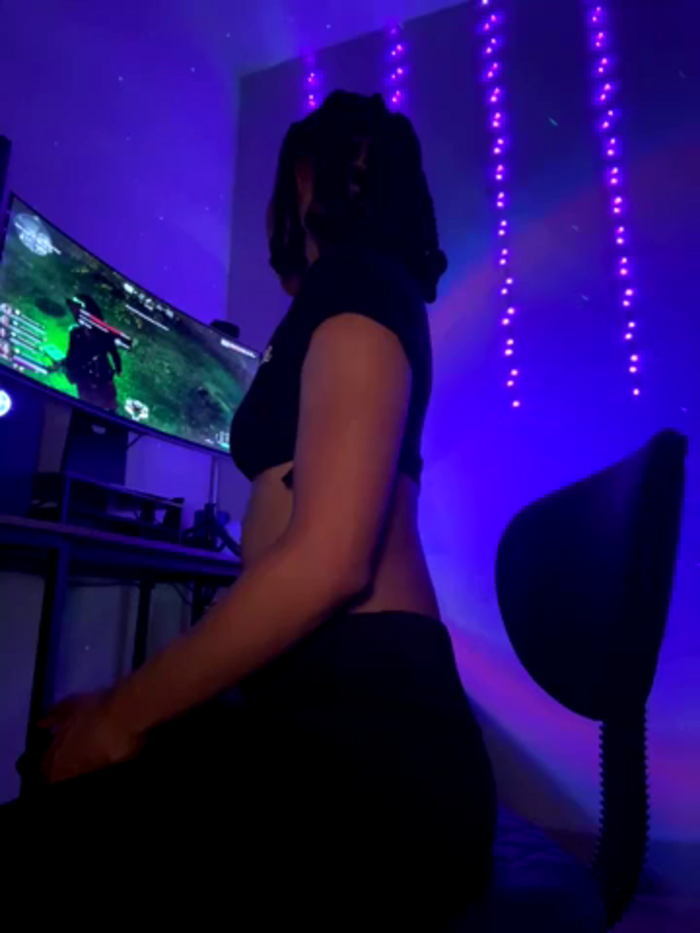 thebrattygoddess