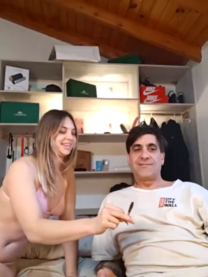 Elnonoykeila77