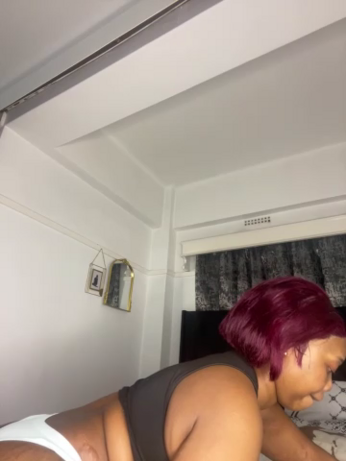 Queen_Tee23