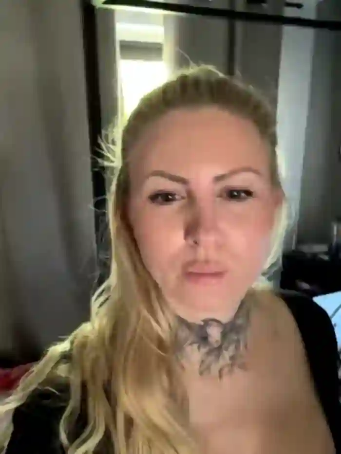 2025/08/08/stripchat-sophi_spice-07-25-09
