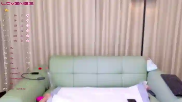 2025/08/08/stripchat-taozi_175-16-21-29