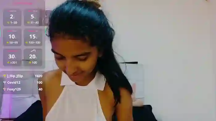 2025/08/08/stripchat-yuliethpetite-16-05-06