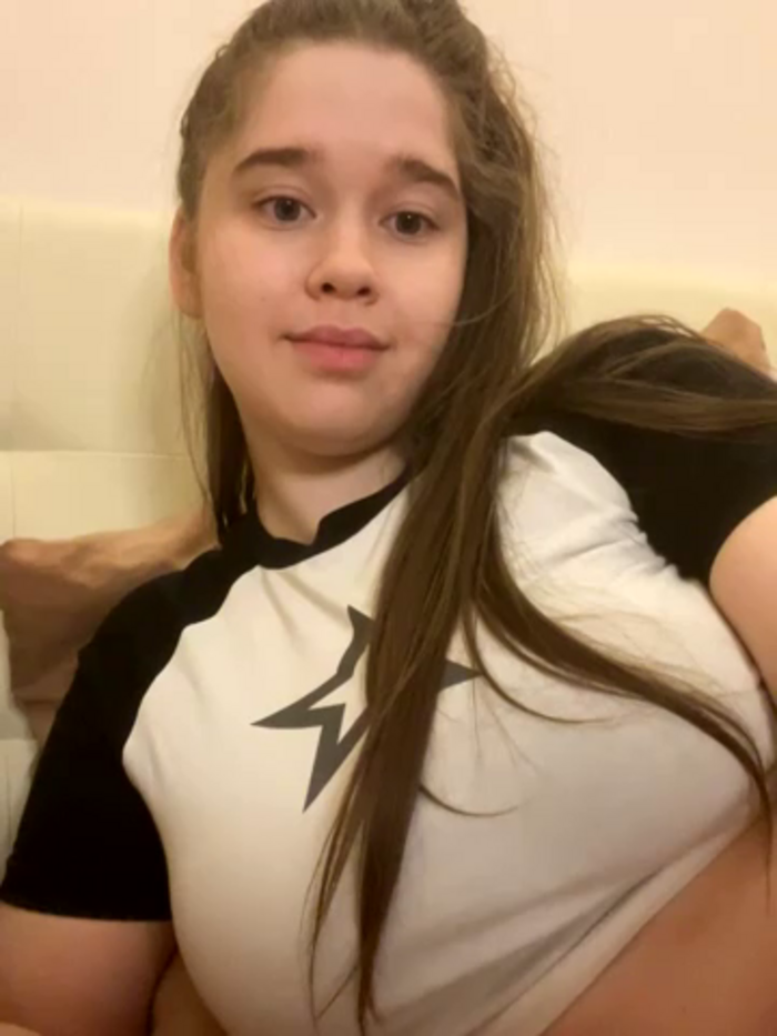 HornyGirlH