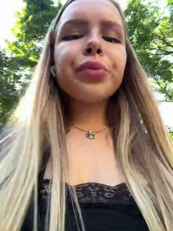 Liza_risky