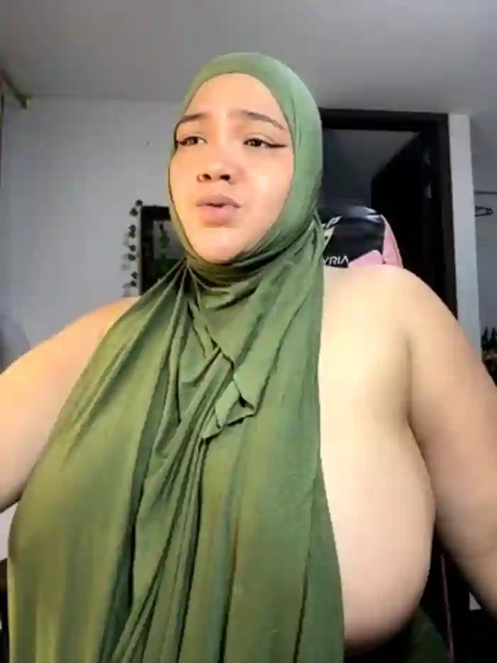 2025/08/09/stripchat-sweetmuslim01-04-13-24