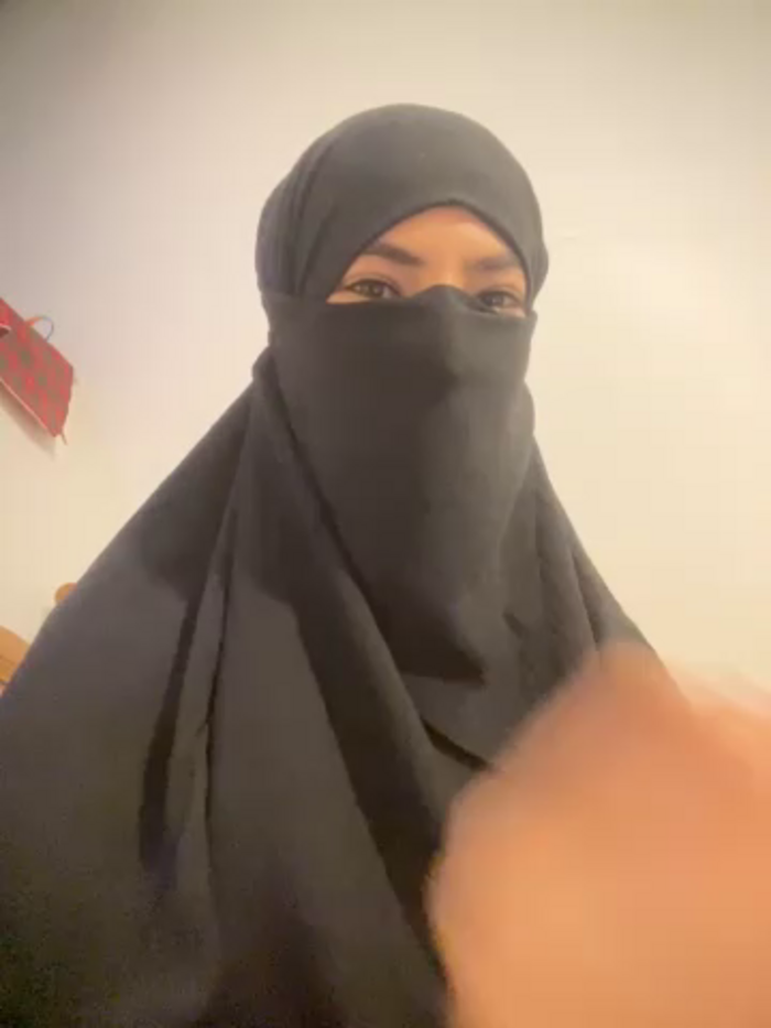 Hijabi_HotGirls