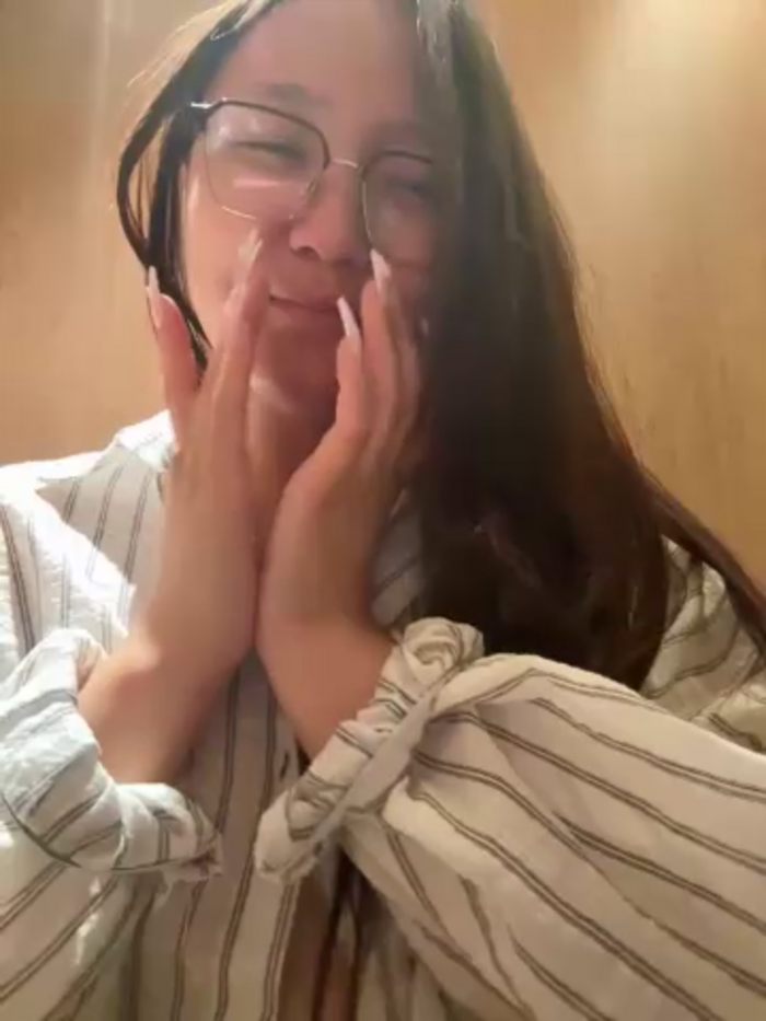 KissMeEva