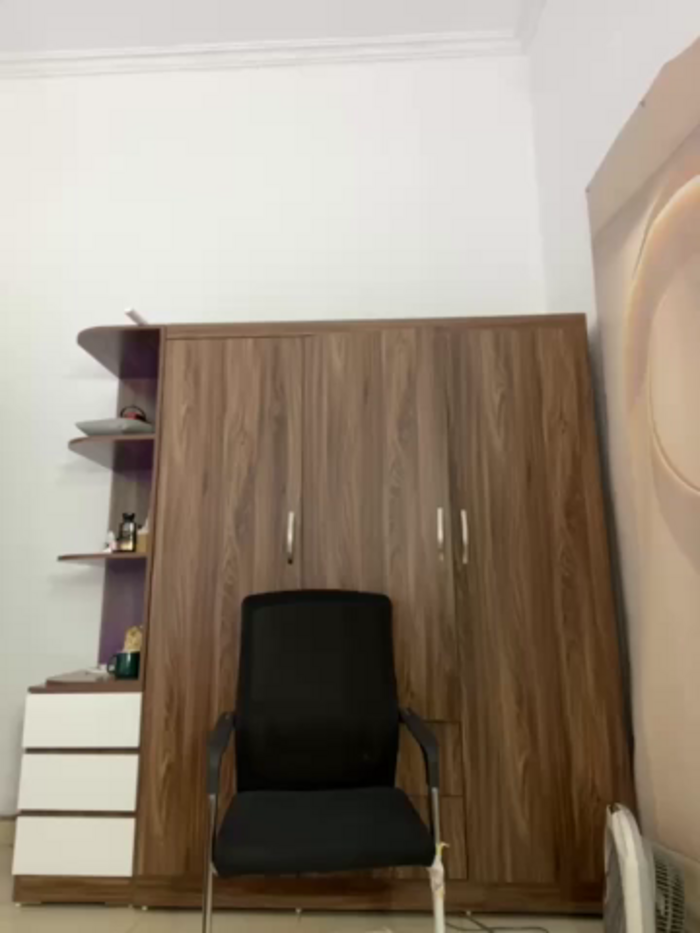 ___SuRi
