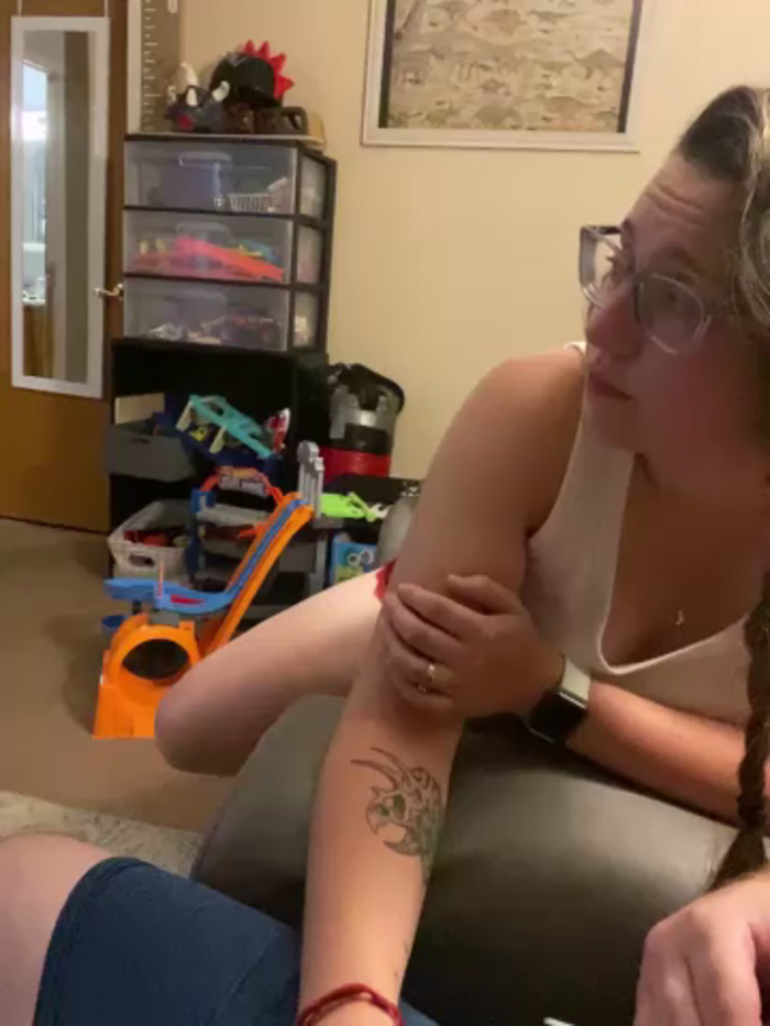 Mommasaurrex