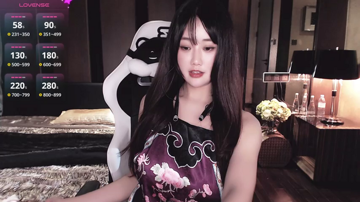 Alice-777