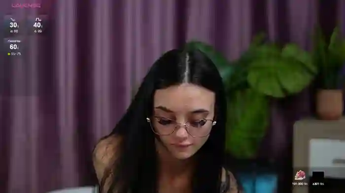 2025/08/10/stripchat-rachelrave-01-03-48