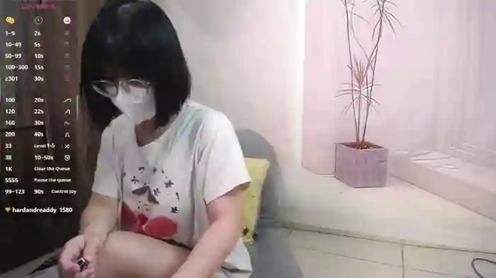 2025/08/11/stripchat-___suri-07-24-57