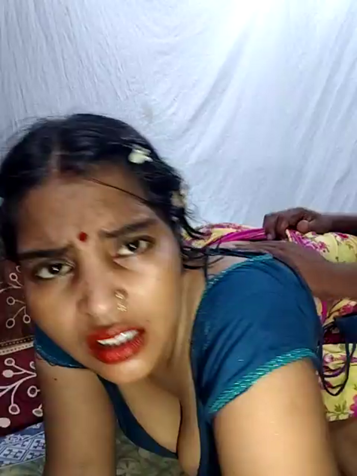 Bengoli_bhabhi_sanaya