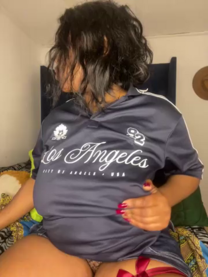 Boneca25