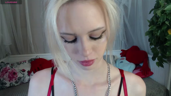 Nelly_Carroll