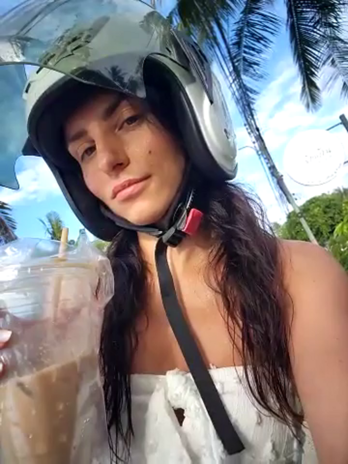 Izabella_Bella
