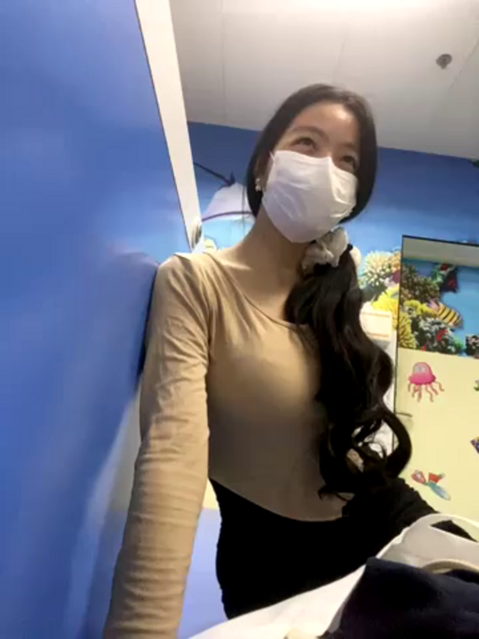 Nide_Claire