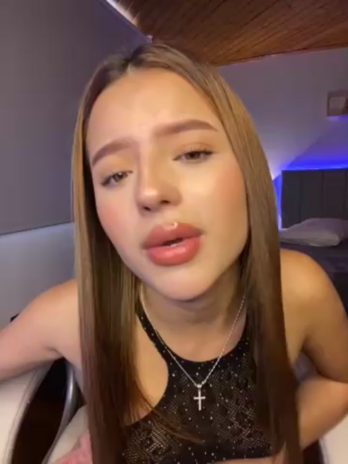 Sofia18_pinkk