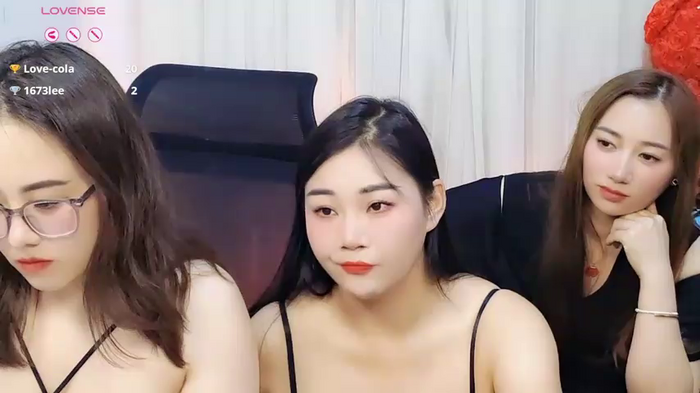 YY-Felicia