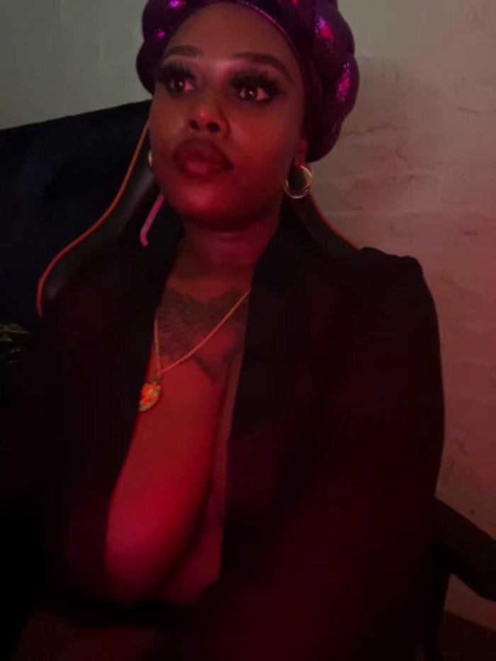 EXOTIC_BEAUTY25_X