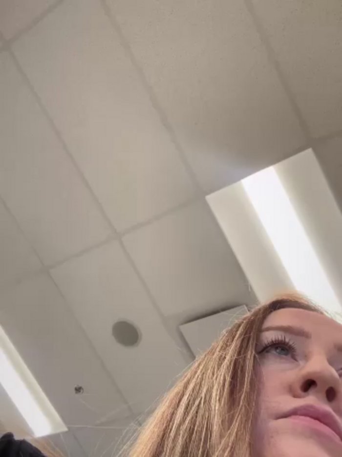 Exotic_Hoe