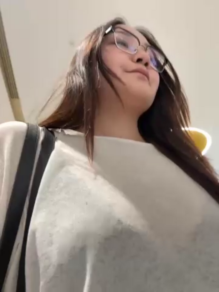 KissMeEva