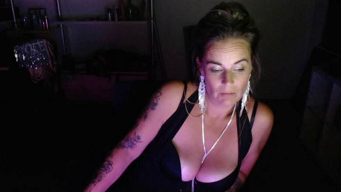 MystiqueMaven
