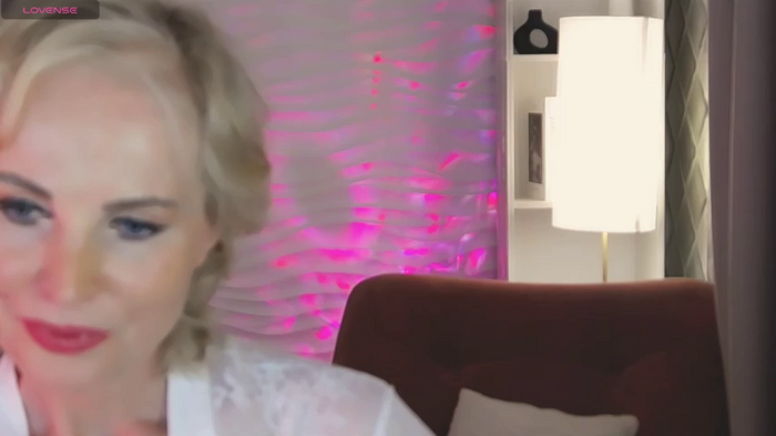 Sandra_Kind