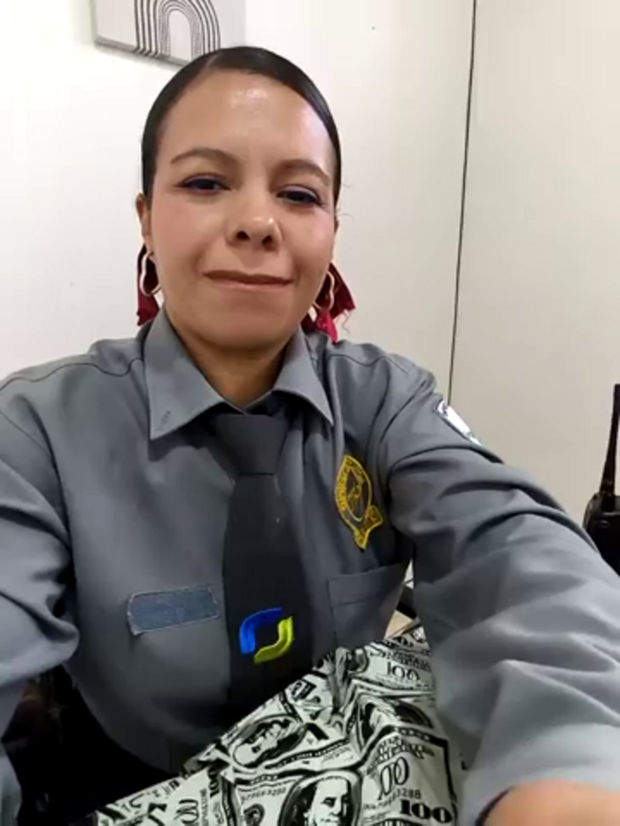 Ariana-07