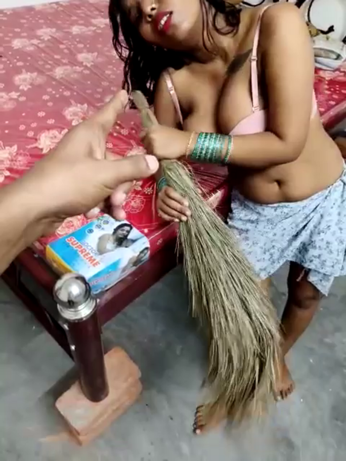Hotty-Moni